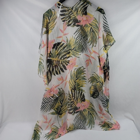 NWT set of tropical leaf poncho and cushion flats - Picture 3 of 10